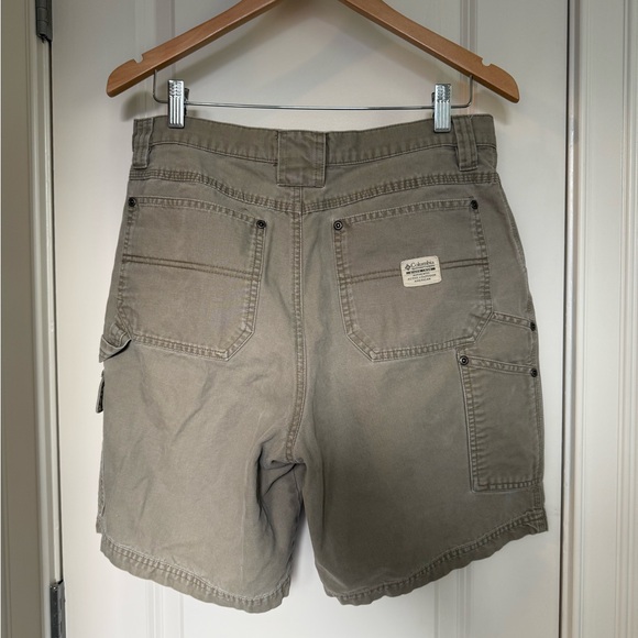 Columbia Men's Khaki Cargo Shorts - Picture 4 of 5